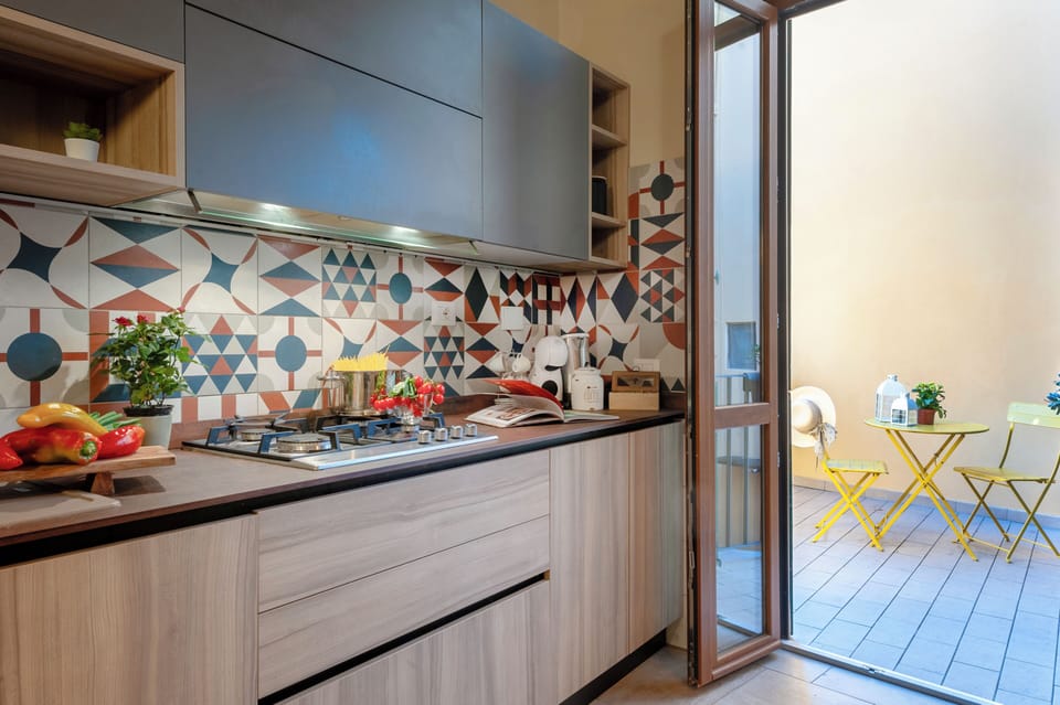 Apartment (2 Bedrooms) | Private kitchen | Microwave, oven, stovetop, dishwasher