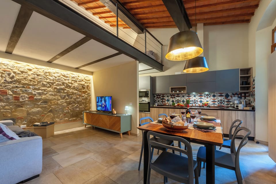 Apartment (2 Bedrooms) | Private kitchen | Microwave, oven, stovetop, dishwasher