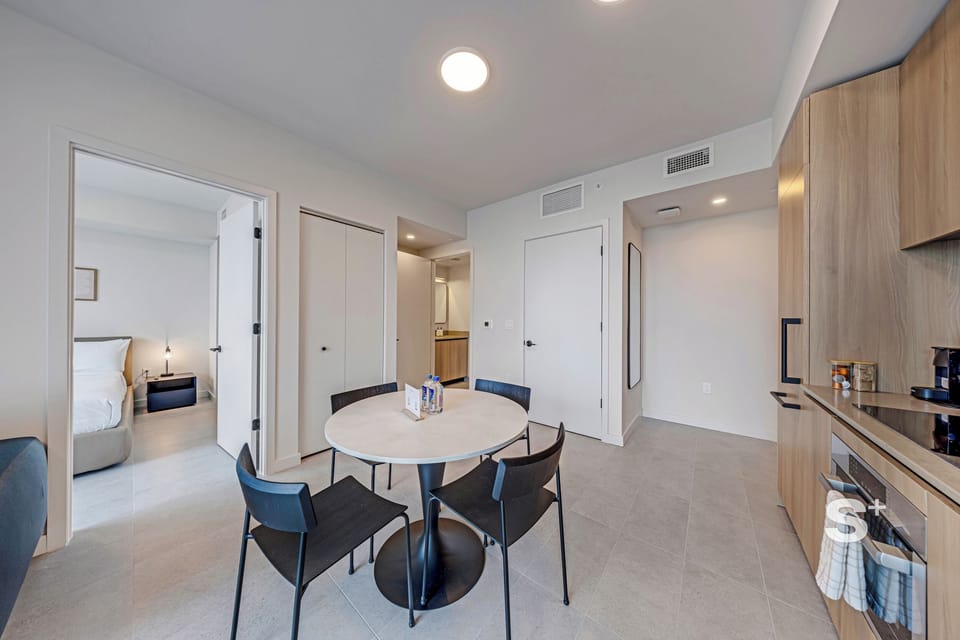 Condo | Private kitchen