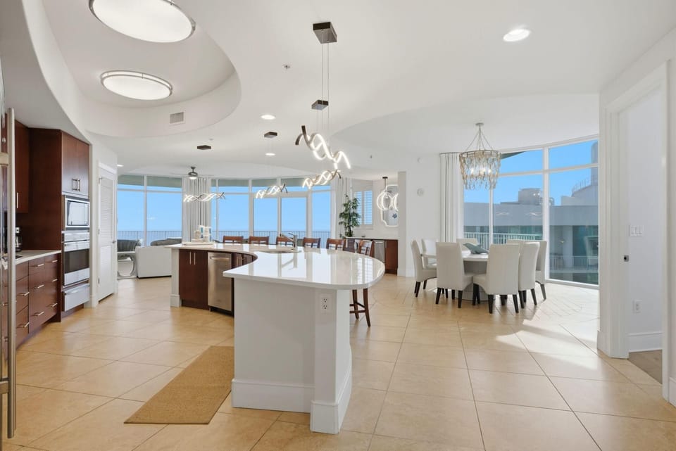 Condo, Multiple Beds (Turquoise C2509) | Interior