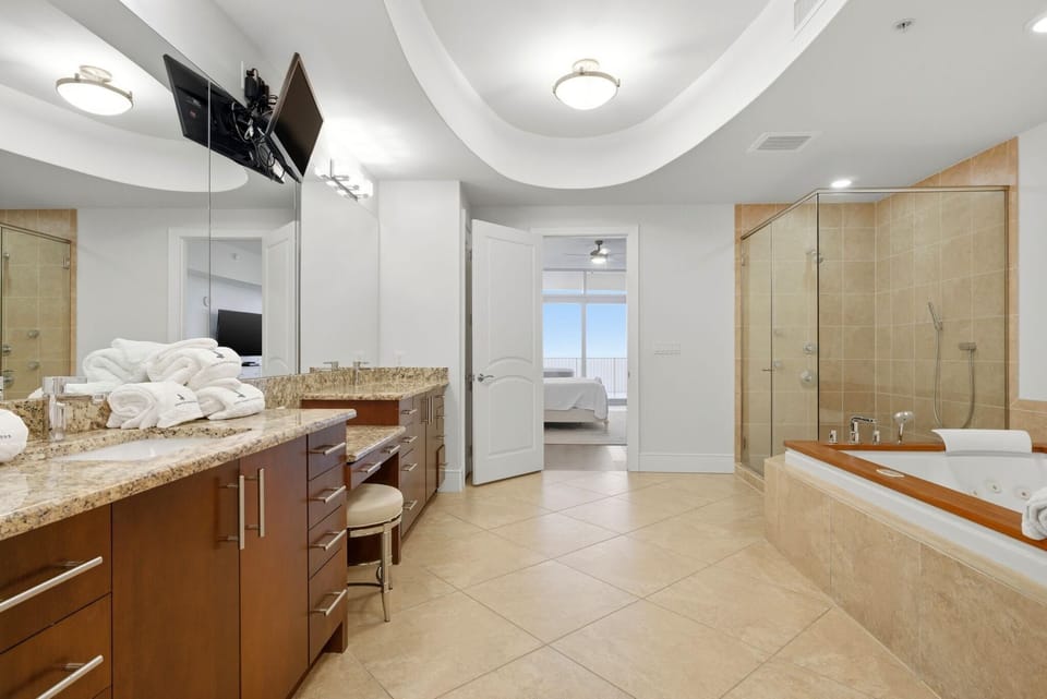 Turquoise C2509 Apartment in Orange Beach