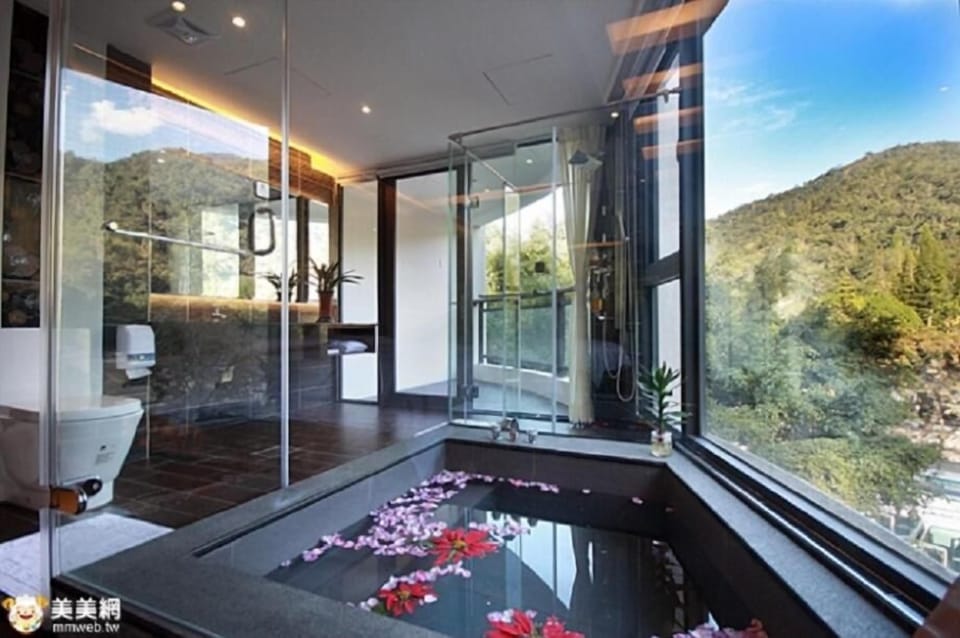 Premier Double Room - hot spring tub or bathtub / balcony | Spa