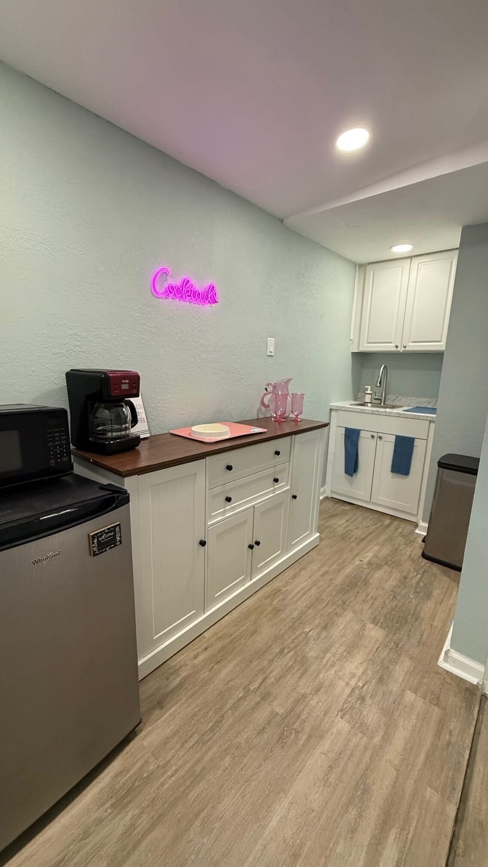 Comfort Studio, Patio, Garden View | Private kitchen | Microwave