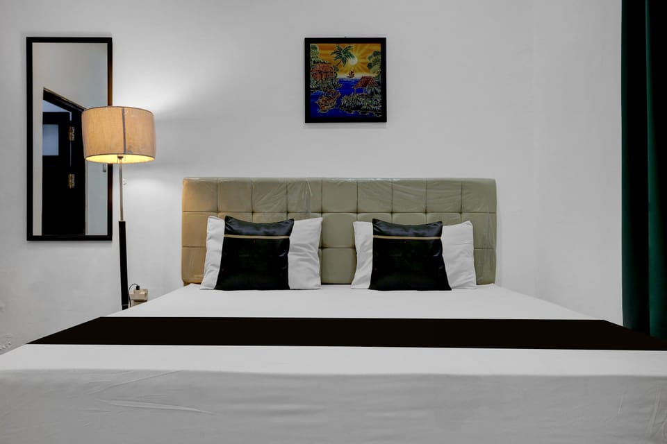 Standard Double Room | WiFi (free), bed sheets