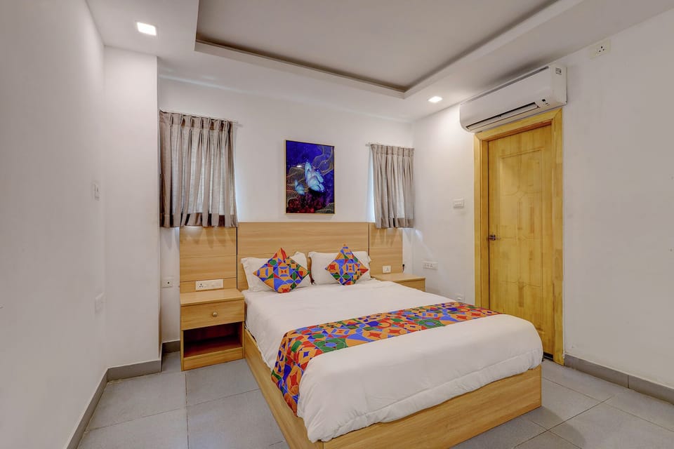 Deluxe Room | Egyptian cotton sheets, premium bedding, in-room safe, free WiFi