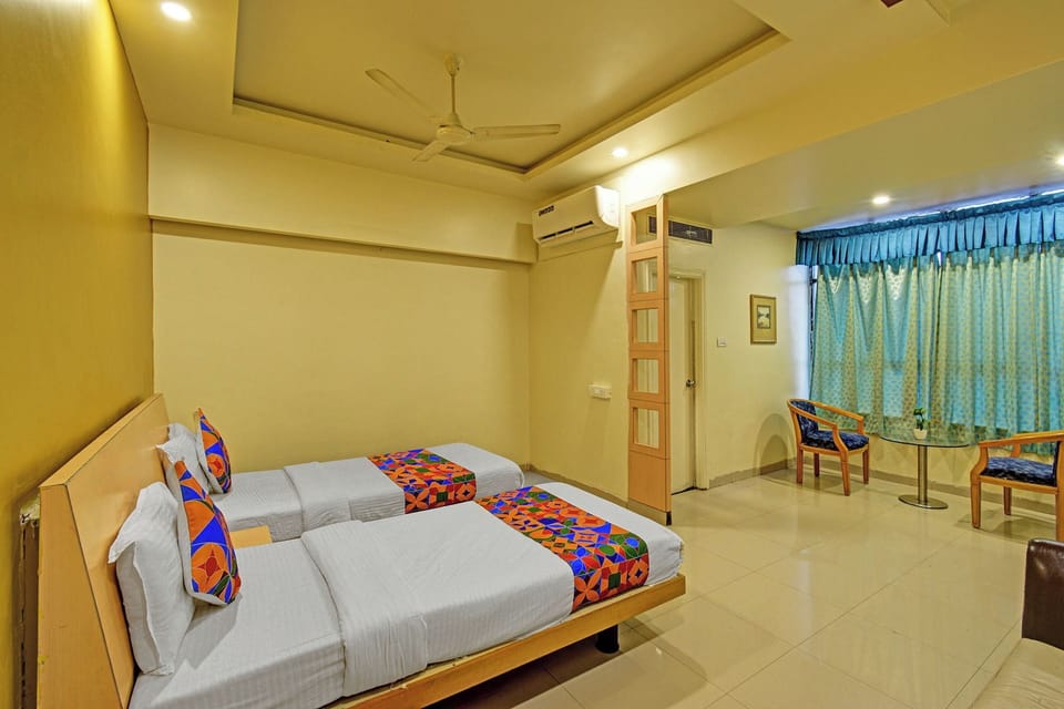Egyptian cotton sheets, premium bedding, in-room safe, free WiFi