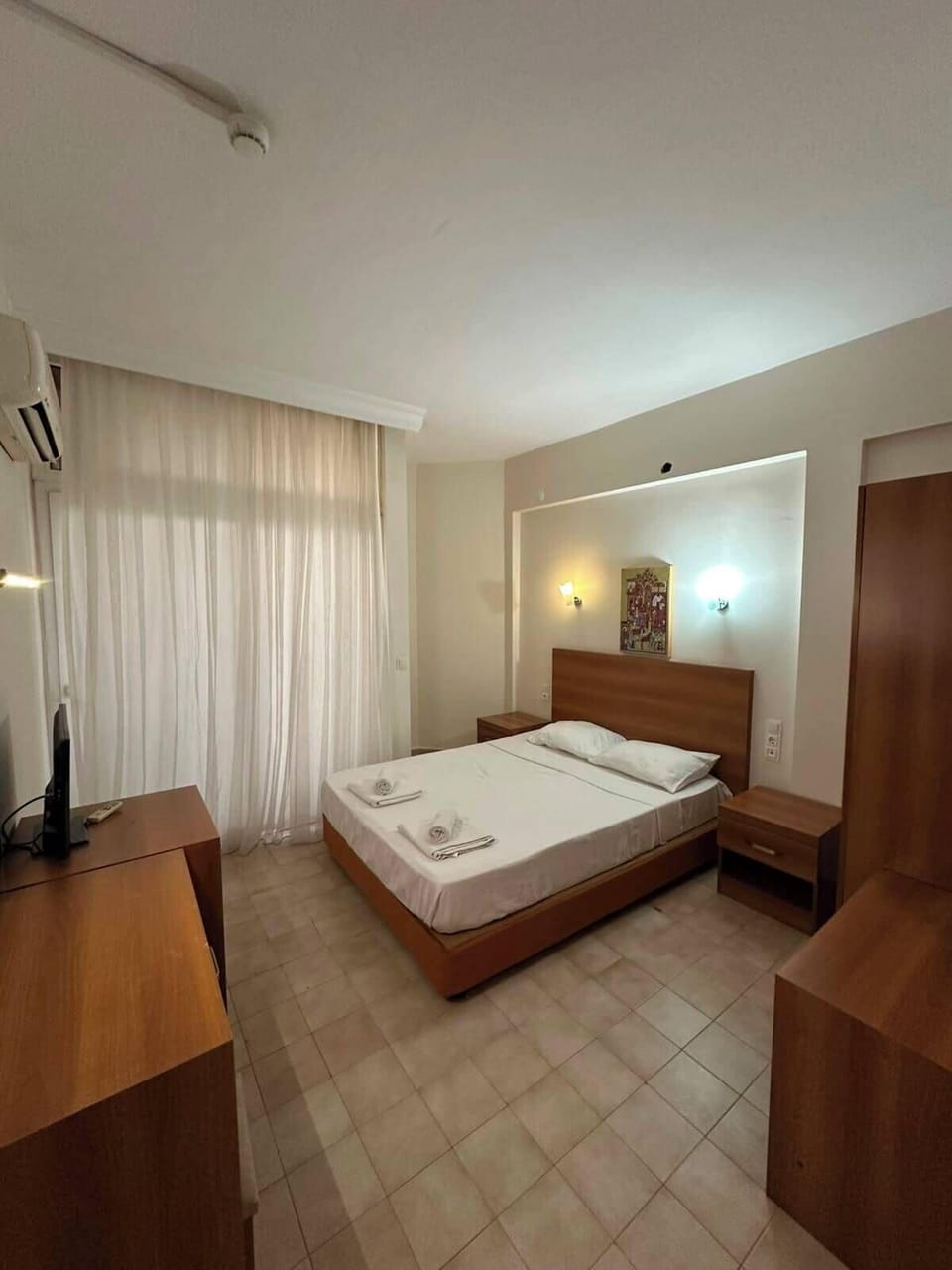 Standard Double or Twin Room, Balcony, Partial Sea View | Minibar, bed sheets
