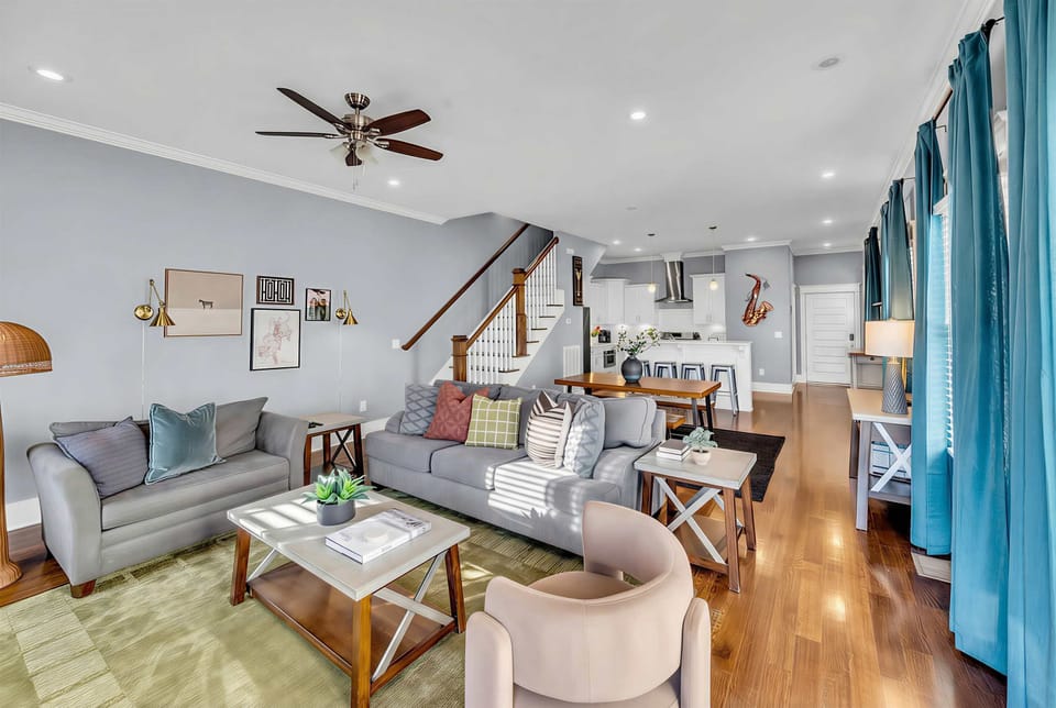House | 8 bedrooms, high-speed internet