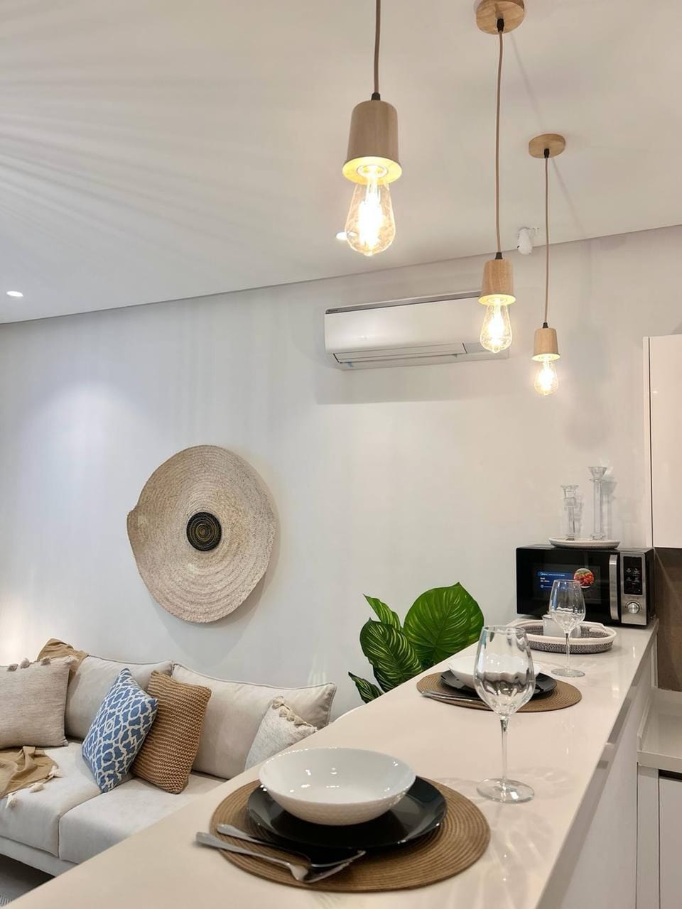 Apartment, 1 Bedroom | Dining room