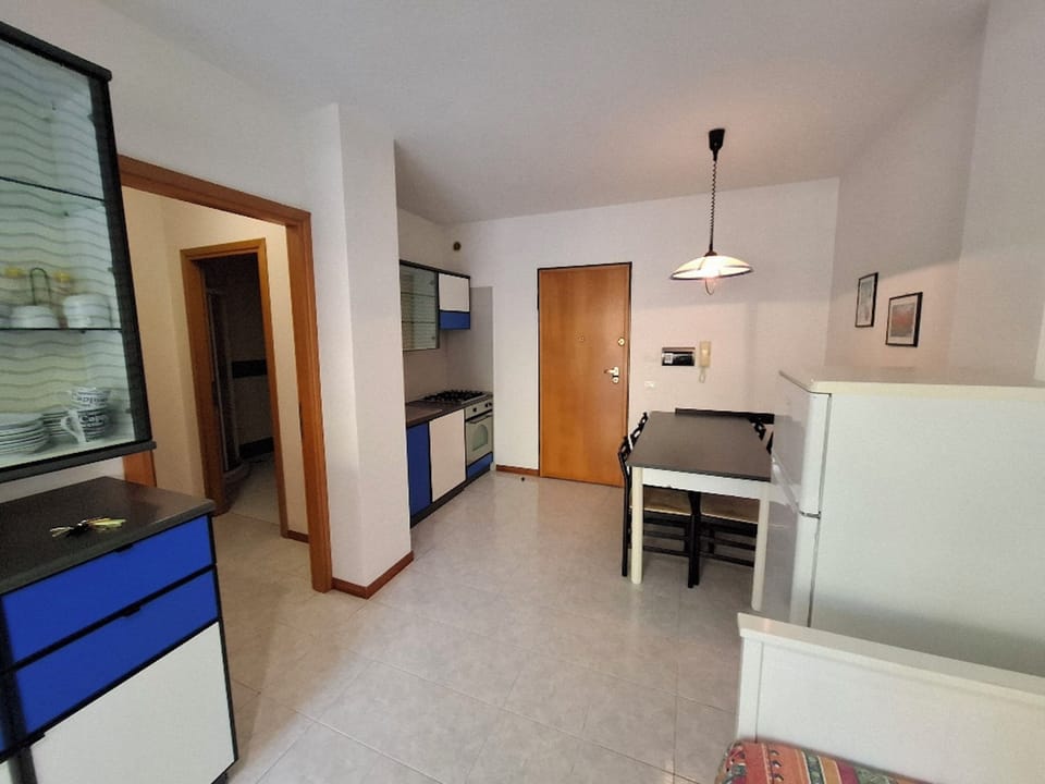 Apartment, 2 Bedrooms, Balcony | Living room