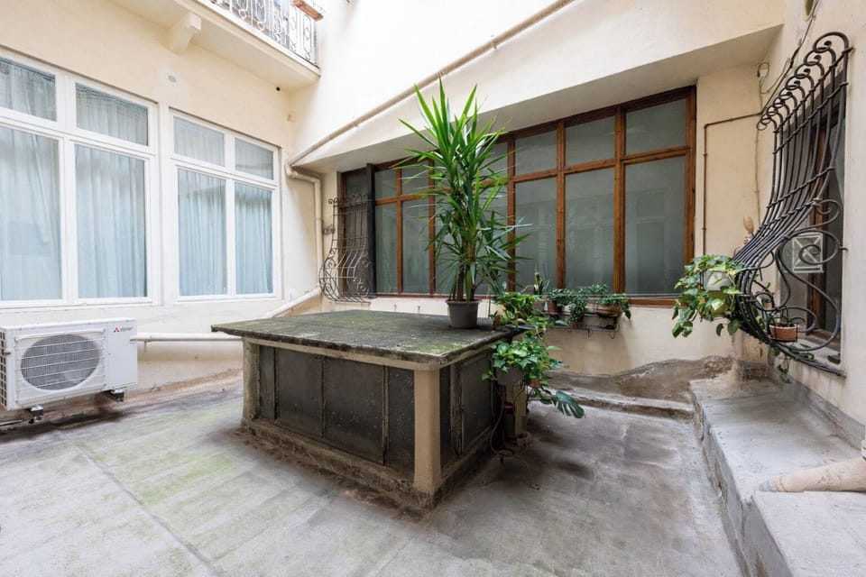 Deluxe Apartment | Terrace/patio