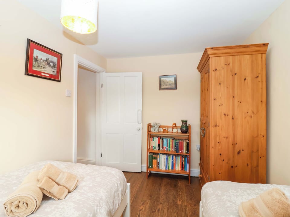 2 bedrooms, individually decorated, individually furnished, free WiFi
