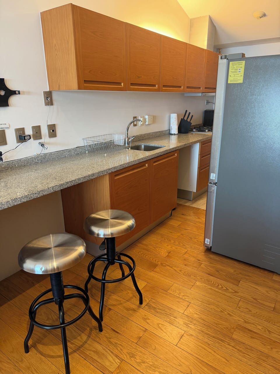 Luxury Apartment, Balcony, City View | Private kitchen