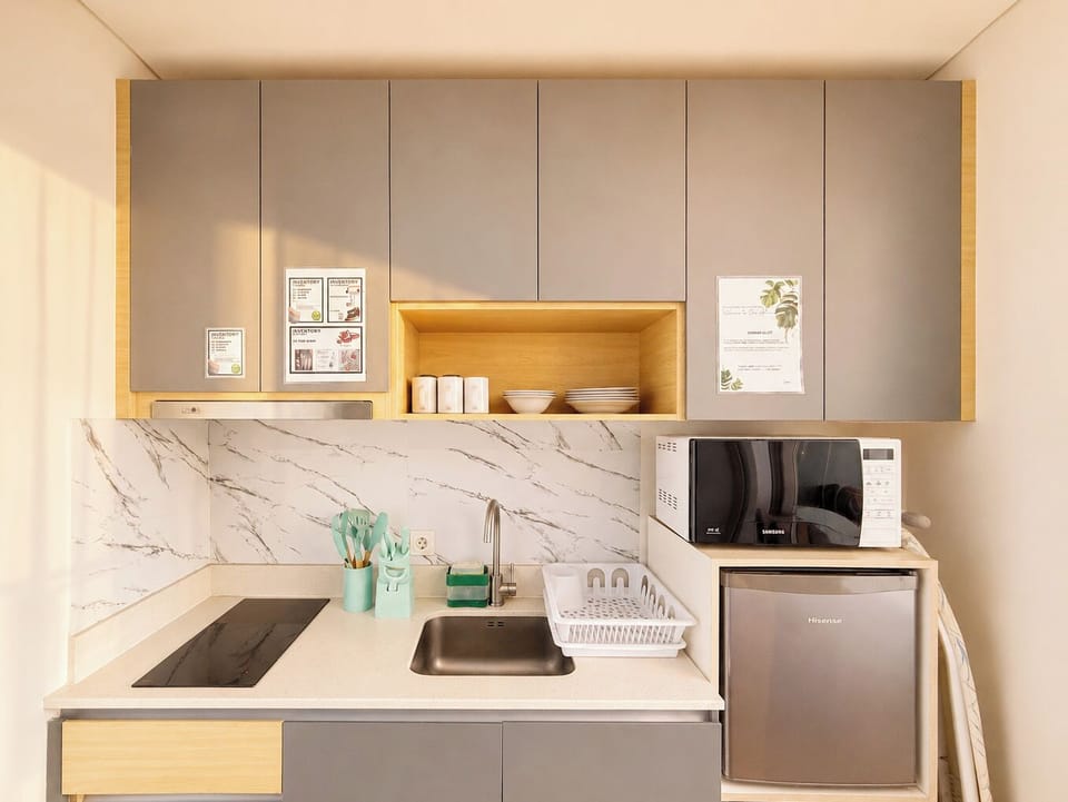 Apartment, 2 Bedrooms, City View | Private kitchen | Fridge, stovetop, cookware/dishes/utensils