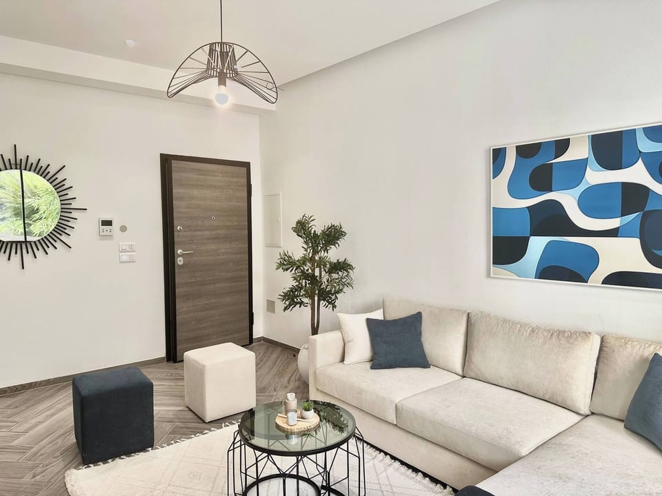 Apartment, 1 Bedroom | Living room