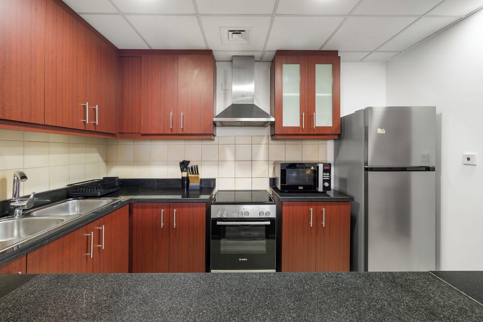 Deluxe Apartment, Balcony, Sea View | Private kitchen