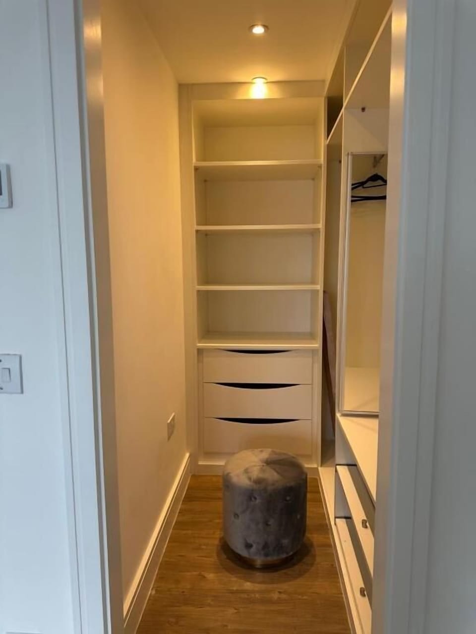 Apartment, 2 Bedrooms, Fireplace | Interior