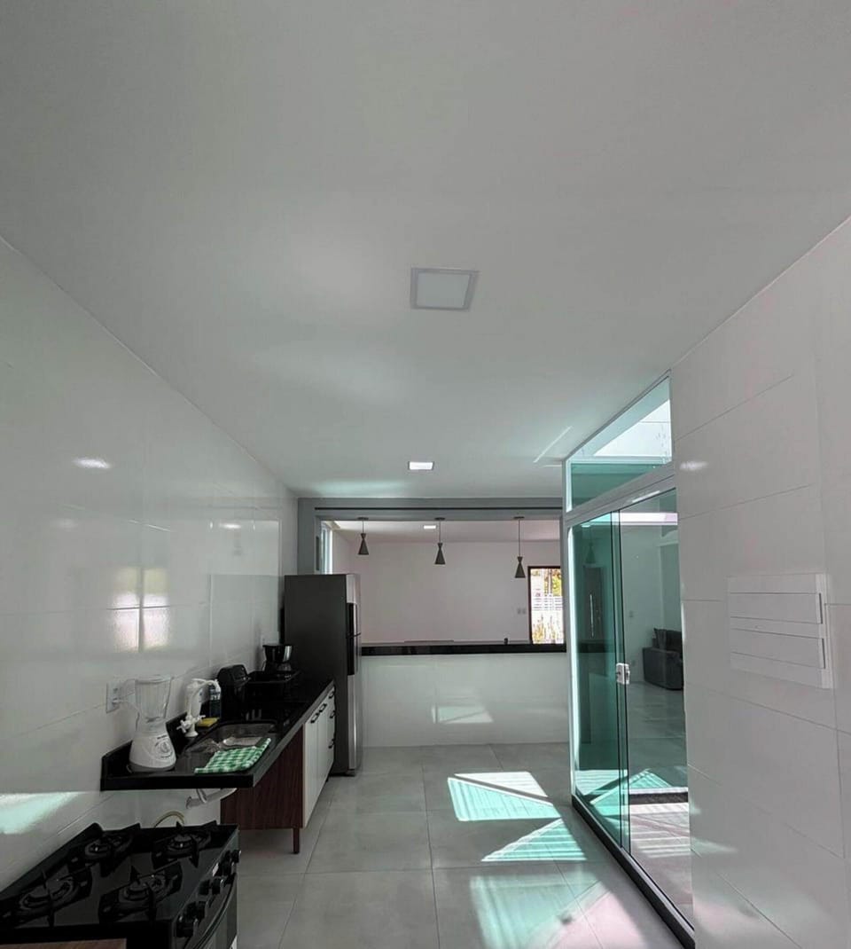 Deluxe House, Pool Access | Private kitchen | Fridge, microwave, cookware/dishes/utensils