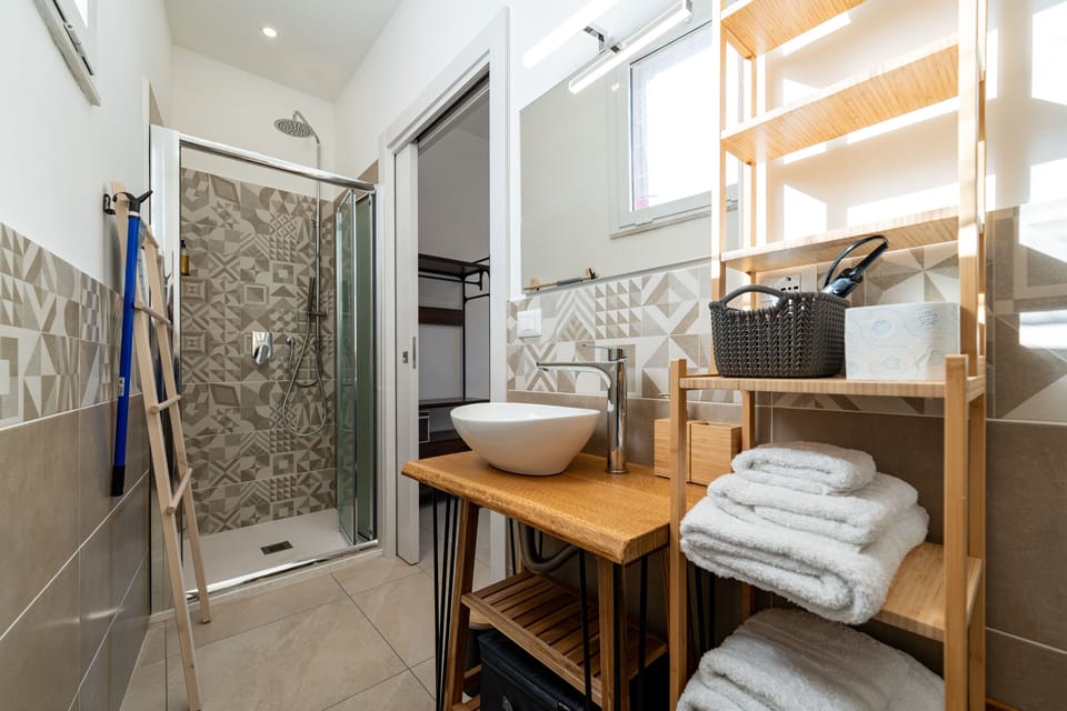 Family Room | Bathroom | Bidet
