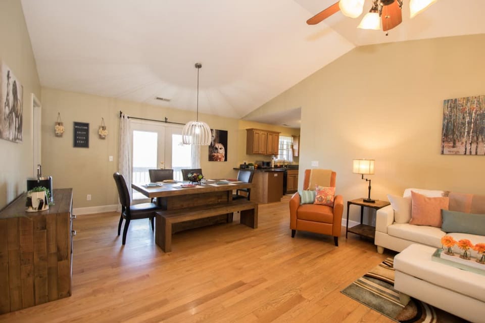 House | 4 bedrooms, high-speed internet