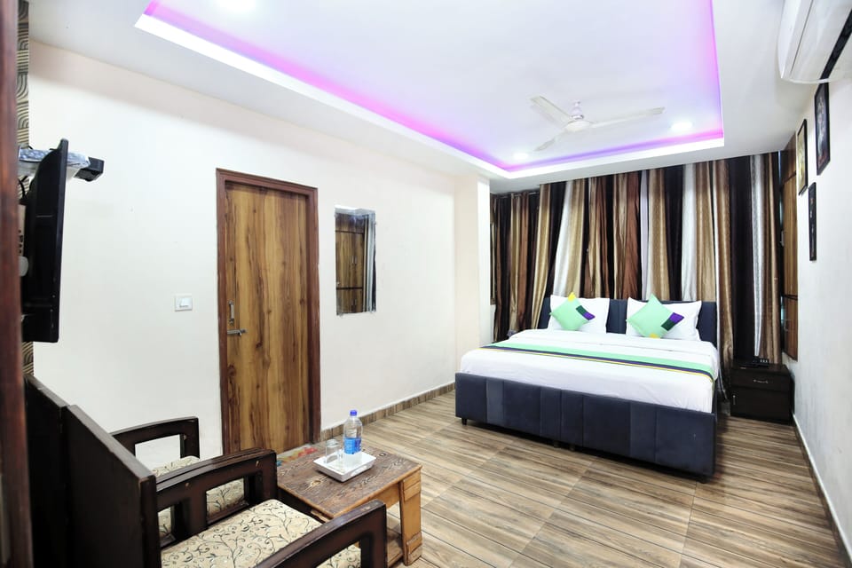 Economy Double Room | Free WiFi