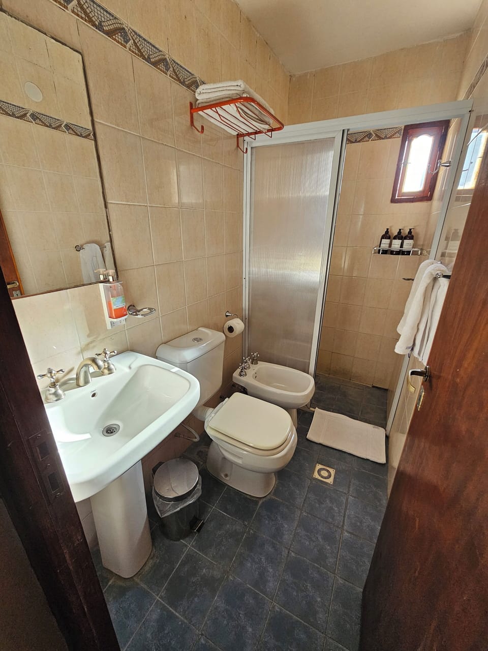 Double or Twin Room, Non Smoking, Courtyard View | Bathroom | Shower, bidet, towels, soap