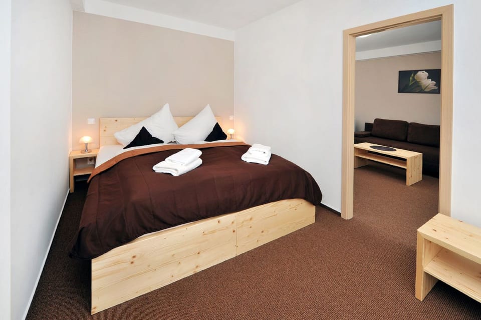 Standard Apartment, 1 Bedroom | 1 bedroom, WiFi (free)