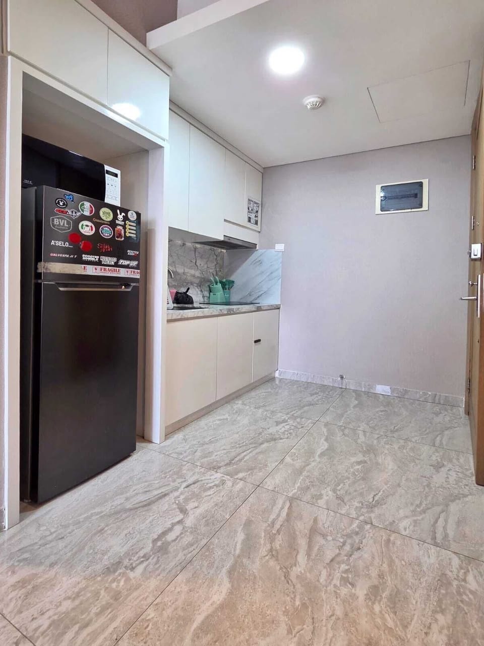 Apartment, 2 Bedrooms, City View | Private kitchen | Fridge, stovetop, cookware/dishes/utensils