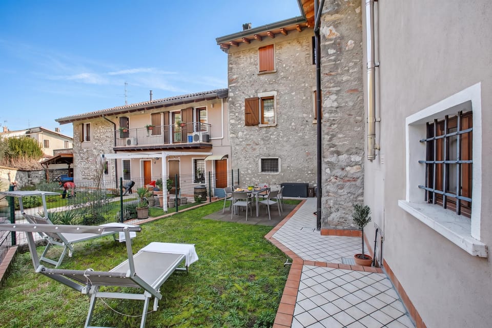 Family Apartment, 2 Bedrooms, Terrace (Toscolano Olive House) | Outdoor dining