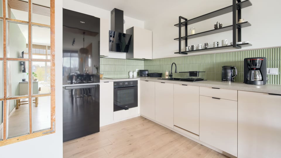 Apartment (54) | Private kitchen | Fridge, stovetop, electric kettle, cookware/dishes/utensils