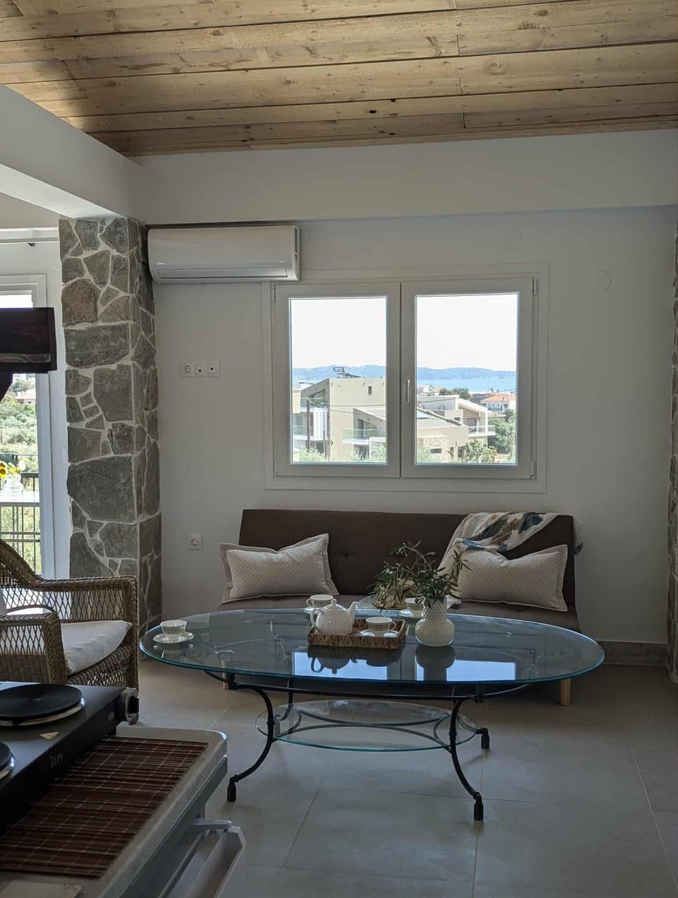 Family Apartment, Balcony, Sea View | Living area | Printers