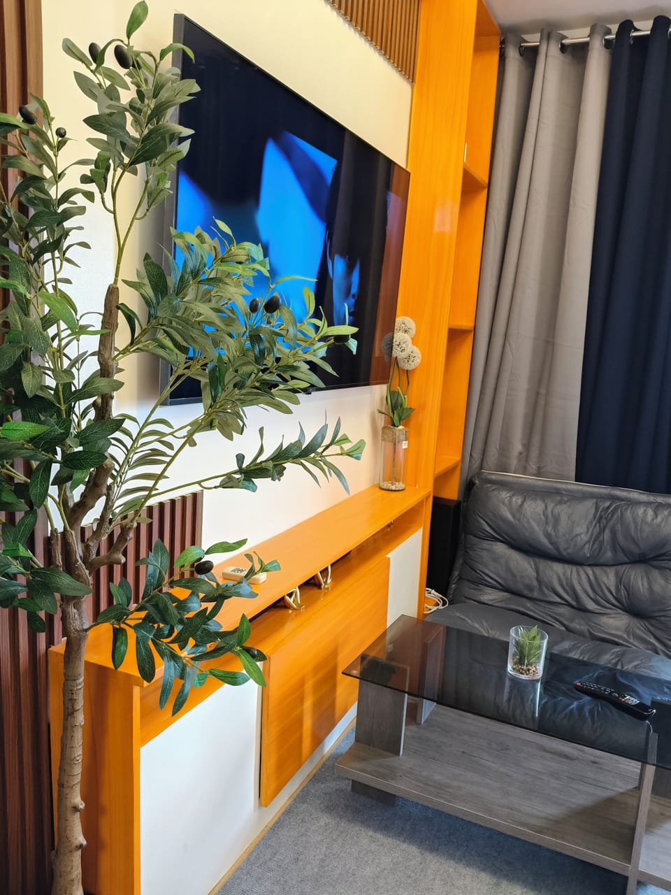 Standard Condo | Living area