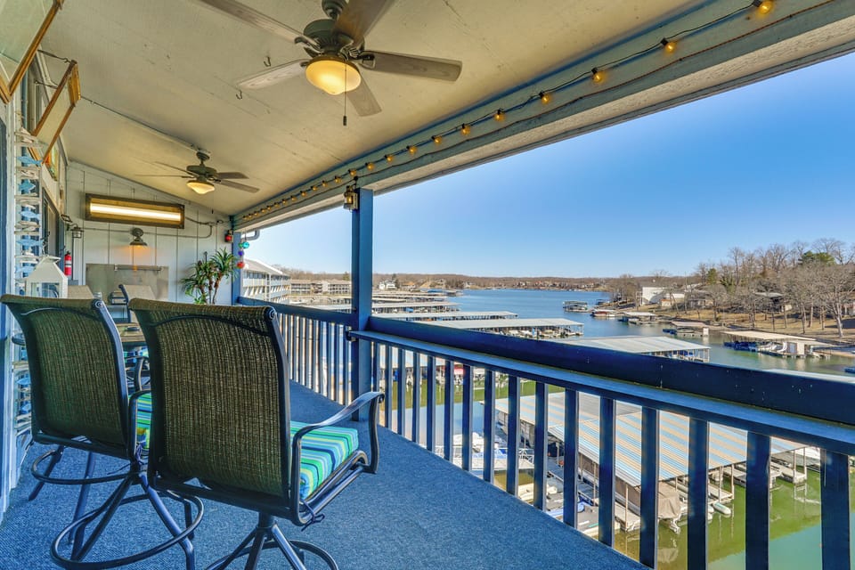 Apartment (2 Bedrooms) | Front of property