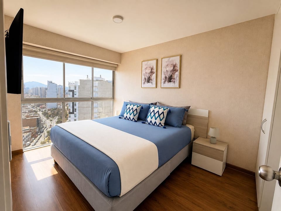 Classic Apartment, Balcony, City View | Iron/ironing board, WiFi (free)