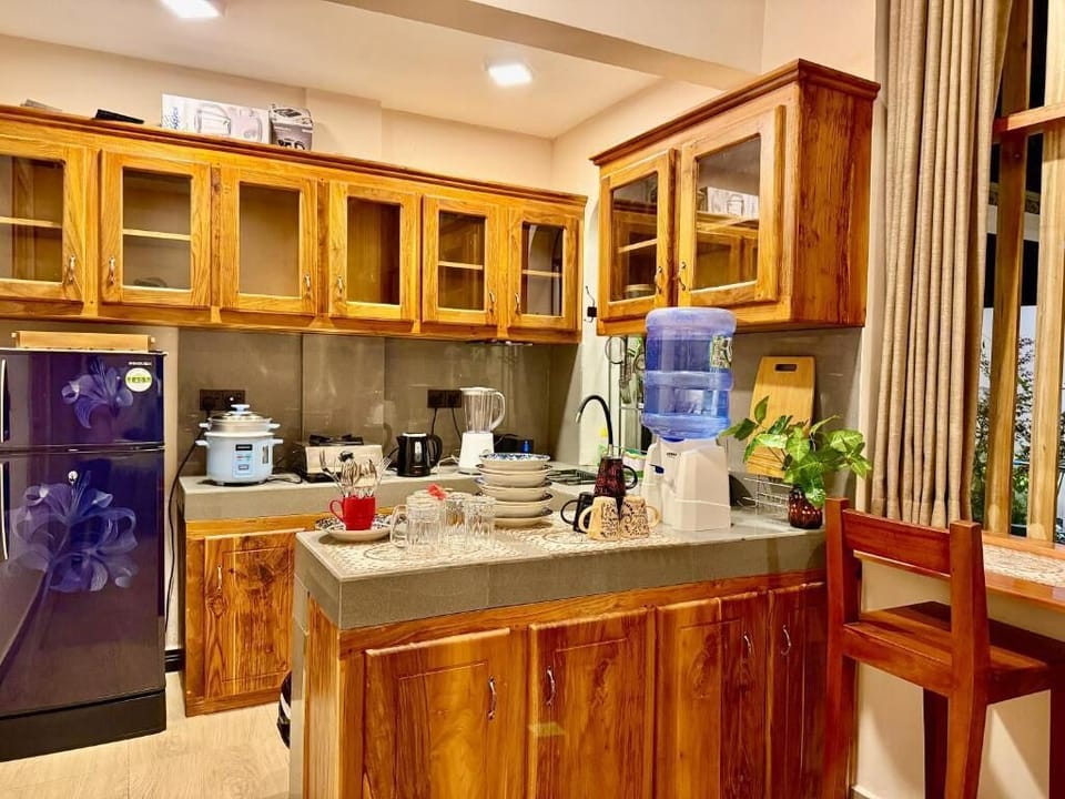 Family Villa, 2 Bedrooms, Garden View | Private kitchen | Highchair