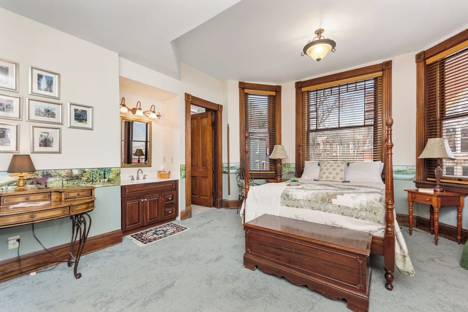 Deluxe Single Room, City View