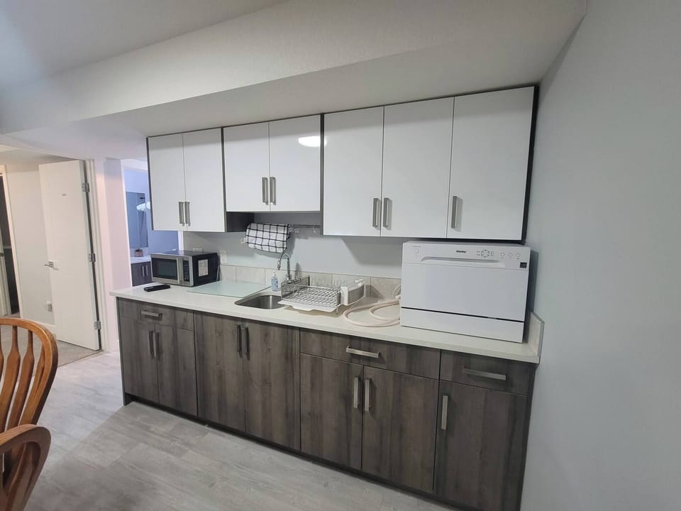 Apartment, 2 Bedrooms, Balcony | Interior