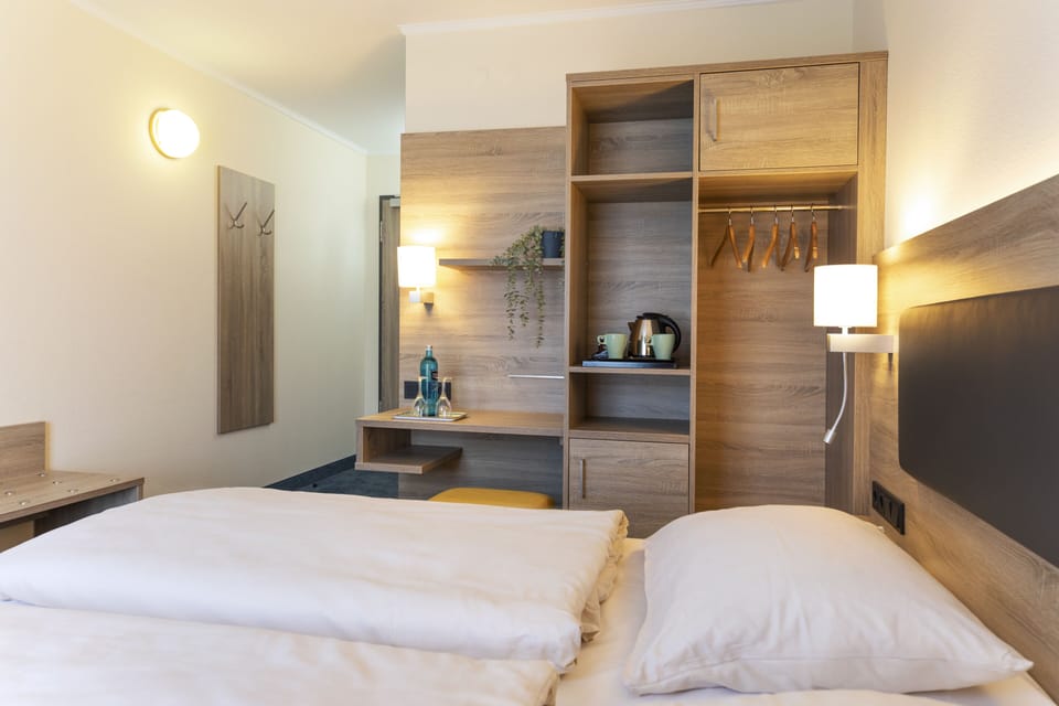 Comfort Double Room | Hypo-allergenic bedding, desk, laptop workspace, blackout drapes