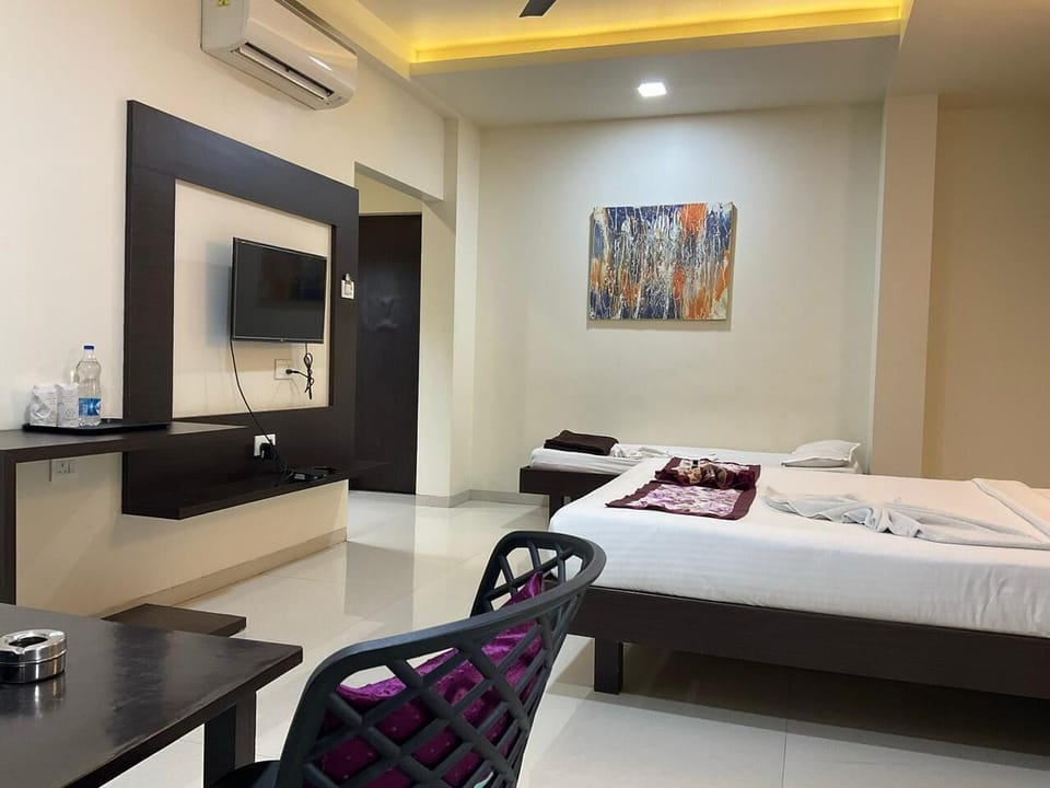 Deluxe Double Room, City View | Free WiFi