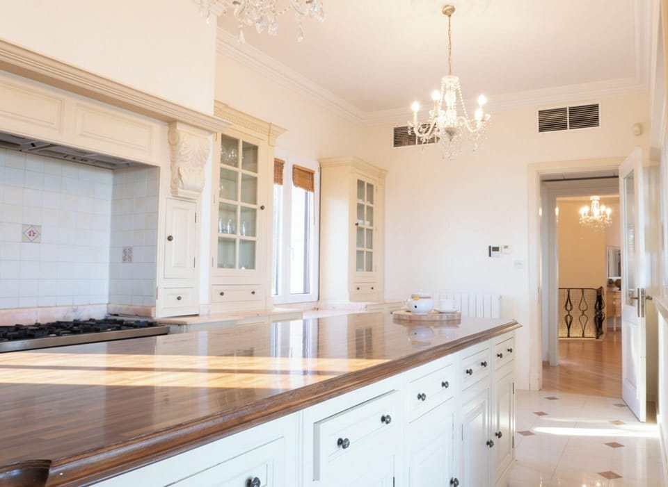 Villa (6 Bedrooms) | Interior