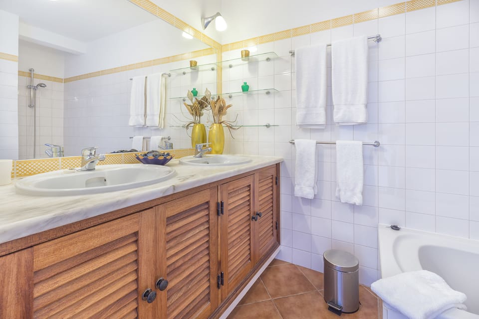 Valverde Properties Apartment in Faro District