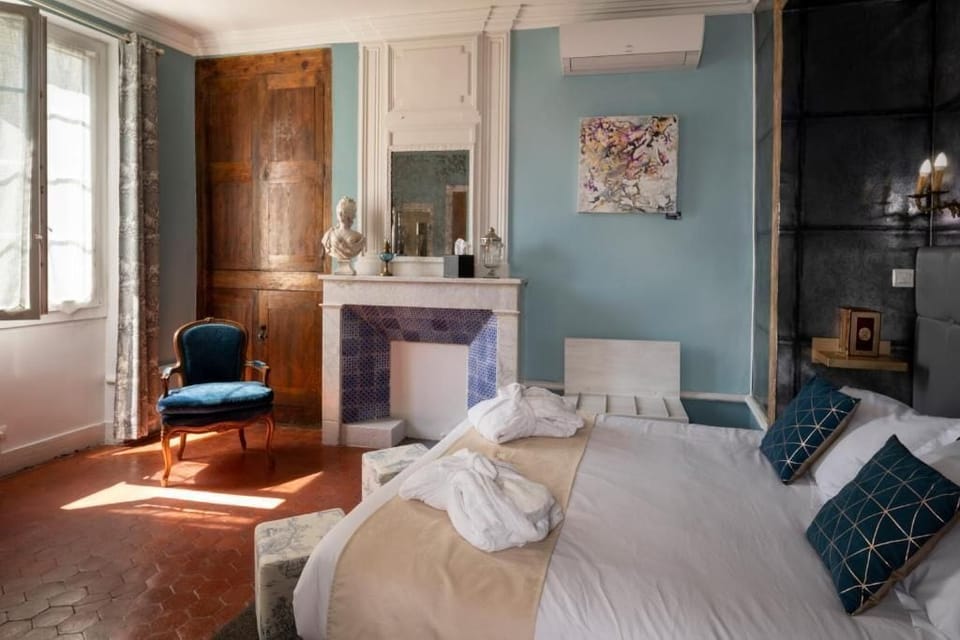 Classic Double Room, City View | In-room safe, soundproofing, iron/ironing board, free WiFi