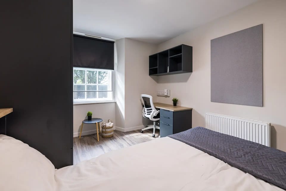 Apartment, 1 Bedroom | Desk, laptop workspace, free WiFi