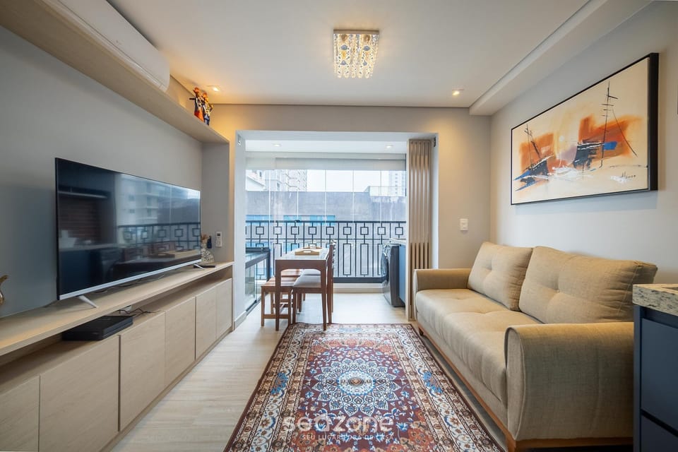 Basic Apartment | Living area