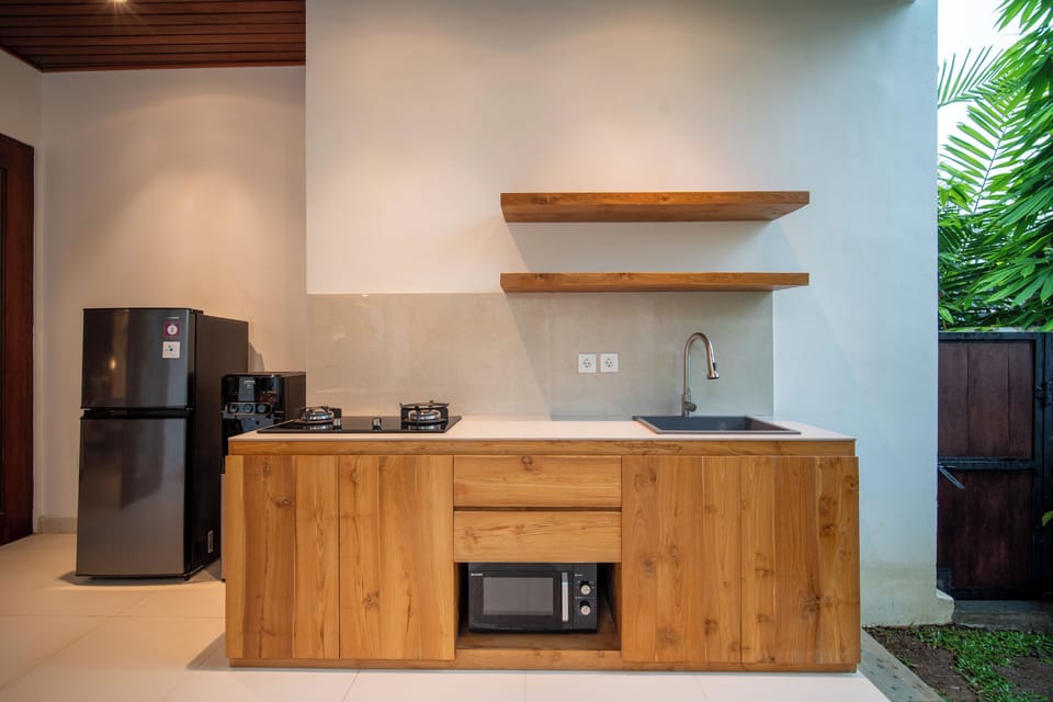 Deluxe Villa, 1 King Bed, Private Pool | Private kitchen