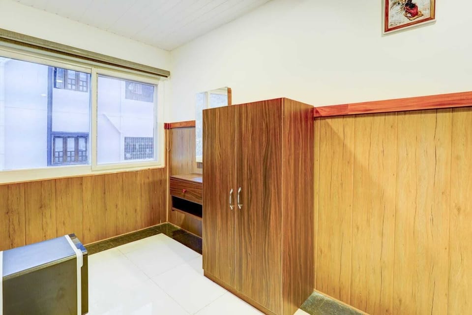 Superior Suite, Hill View | Interior