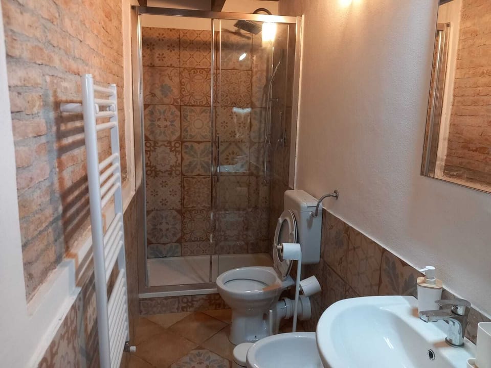 Comfort Triple Room, Mountain View | Bathroom | Slippers, bidet