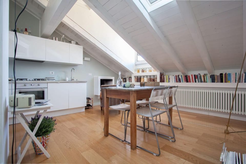 Comfort Loft | Dining room