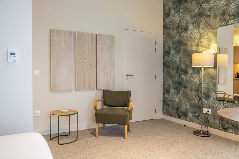 Studio Suite, Balcony | Interior
