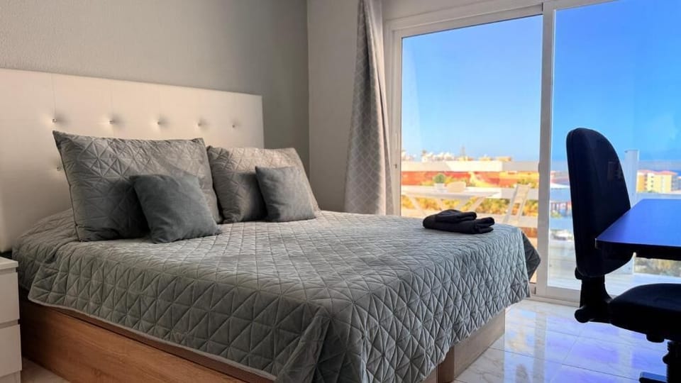 Comfort House, Balcony, Sea View | Desk, laptop workspace, iron/ironing board, WiFi (free)